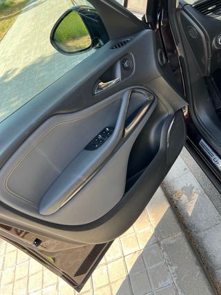Opel Zafira Tourer 2011 164cv 