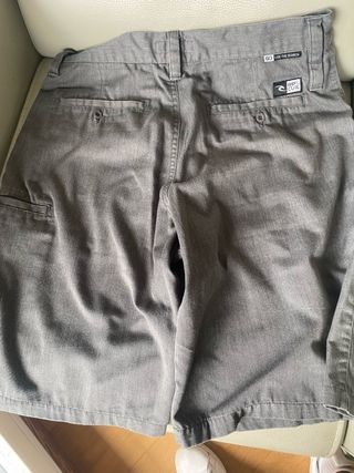 Shorts RIP CURL Gris