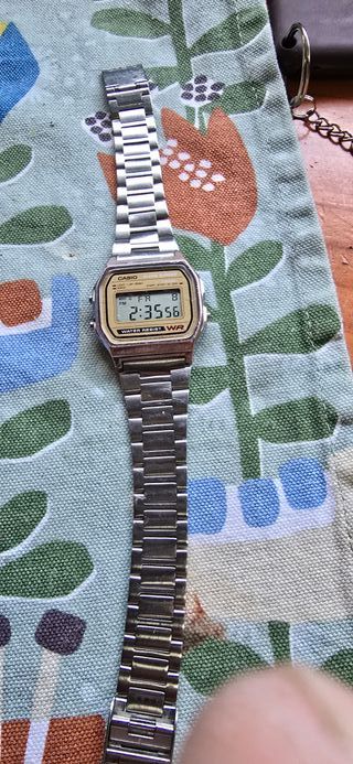 Relojes Casio A158WE plateado y F-91W
