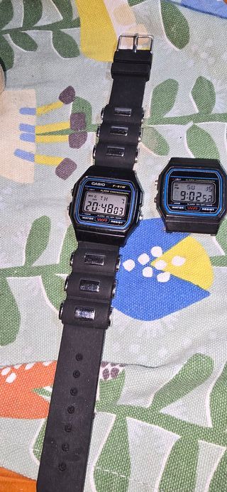 Relojes Casio A158WE plateado y F-91W