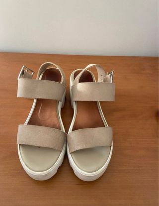 Sandalias plataforma beige-blanco