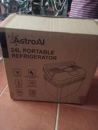 Nevera portátil AstroAI 24L