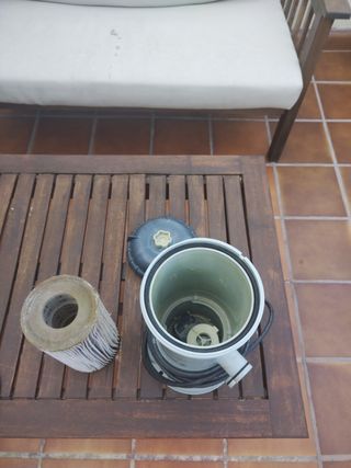 Depuradora Intex + 2 filtros usados