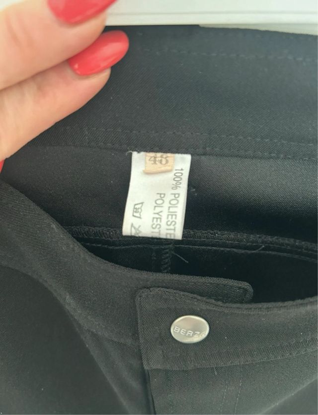 Pantaloni Berza neri 
