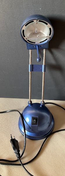 Lampada da tavolo Fair-Kauf blu