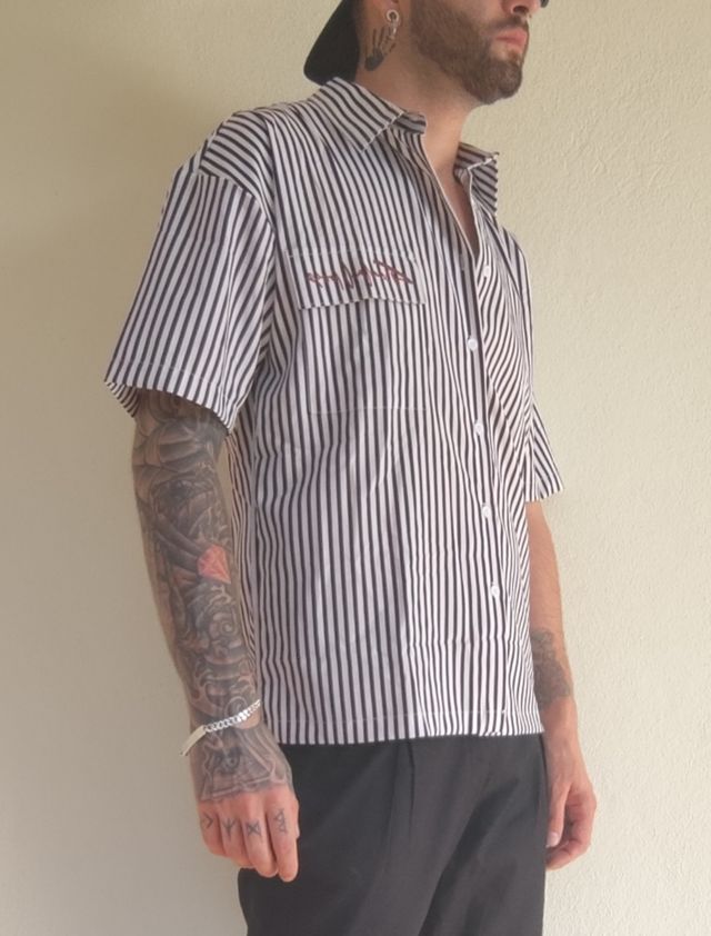 Camisa listrada manga curta - Tam L