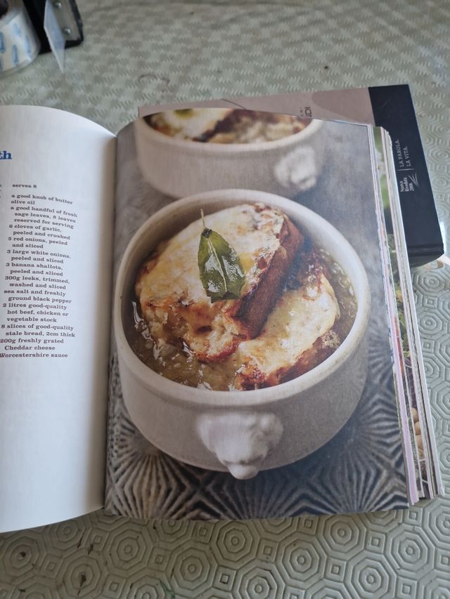 Jamie at Home - Libro Ricettario lingua inglese