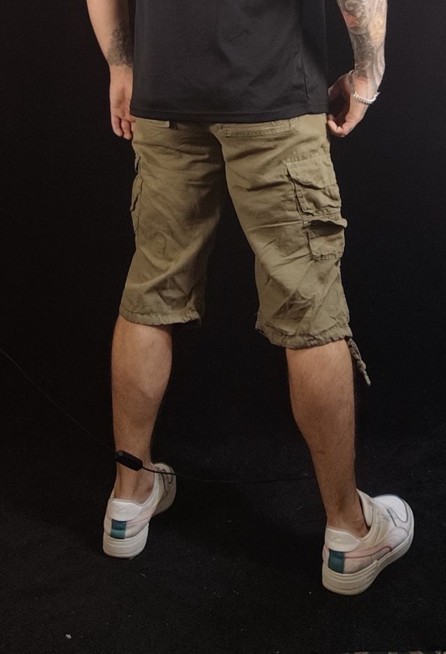 Calções Cargo Pull&Bear Bege - Tam. 42