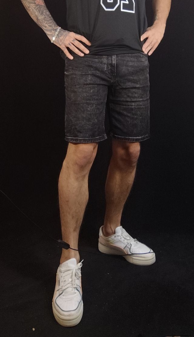 Calção Jeans Pull&Bear Preto - Tam 44