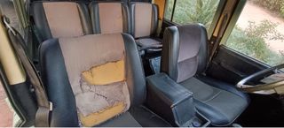 Land Rover Defender 1985