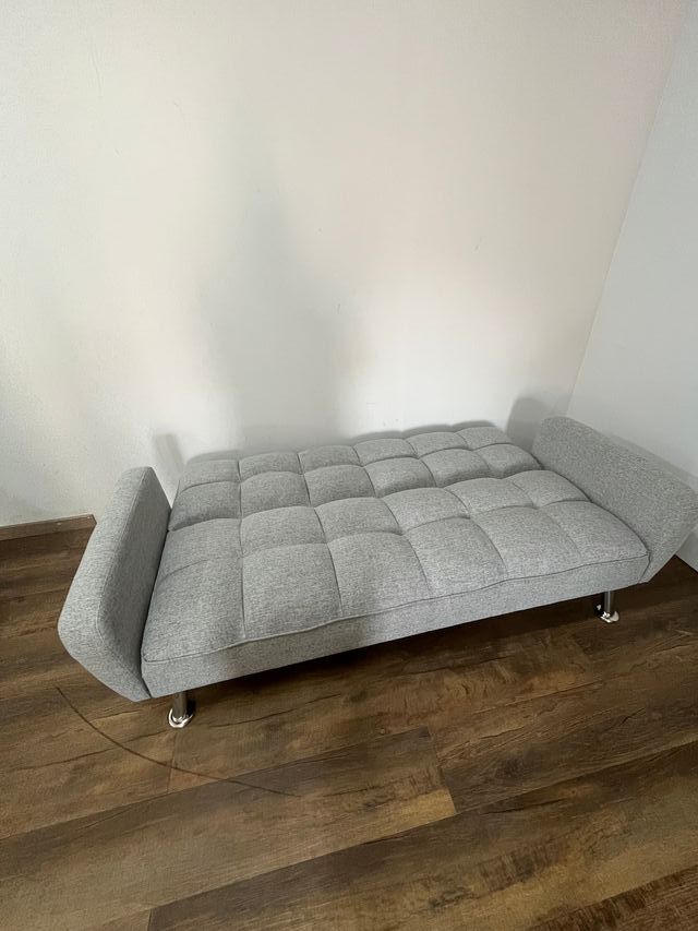 Sofá cama gris - Tela y metal