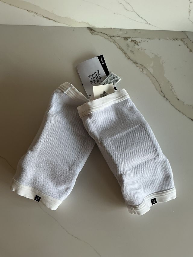 Rodilleras Voley Kipsta VKP 500 T2 Blancas