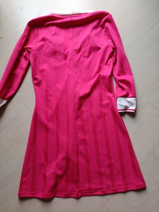 Vestido Bershka rosa deporte
