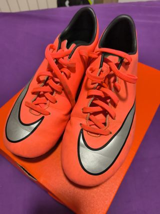 Botas fútbol Nike mercurial