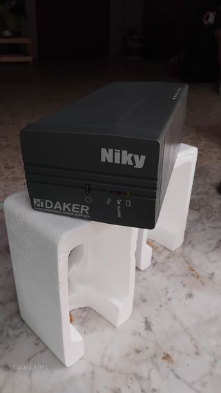 Gruppo di continuità DAKER - UPS