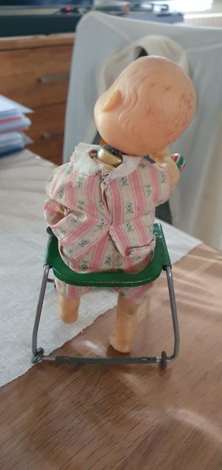 Antica bambola meccanica in metallo m