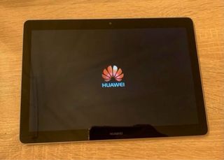 Tablet Huawei MediaPad T3 10 CON TECLADO Y FUNDA
