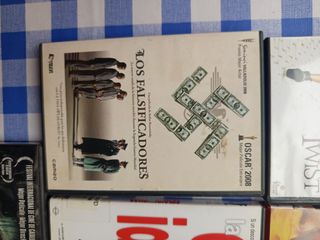 8 Películas DVD - Varios Géneros
