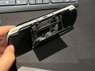 PSP 2004 negra
