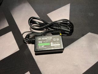 PSP 2004 negra