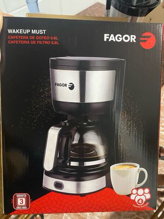Cafetera FAGOR - goteo
