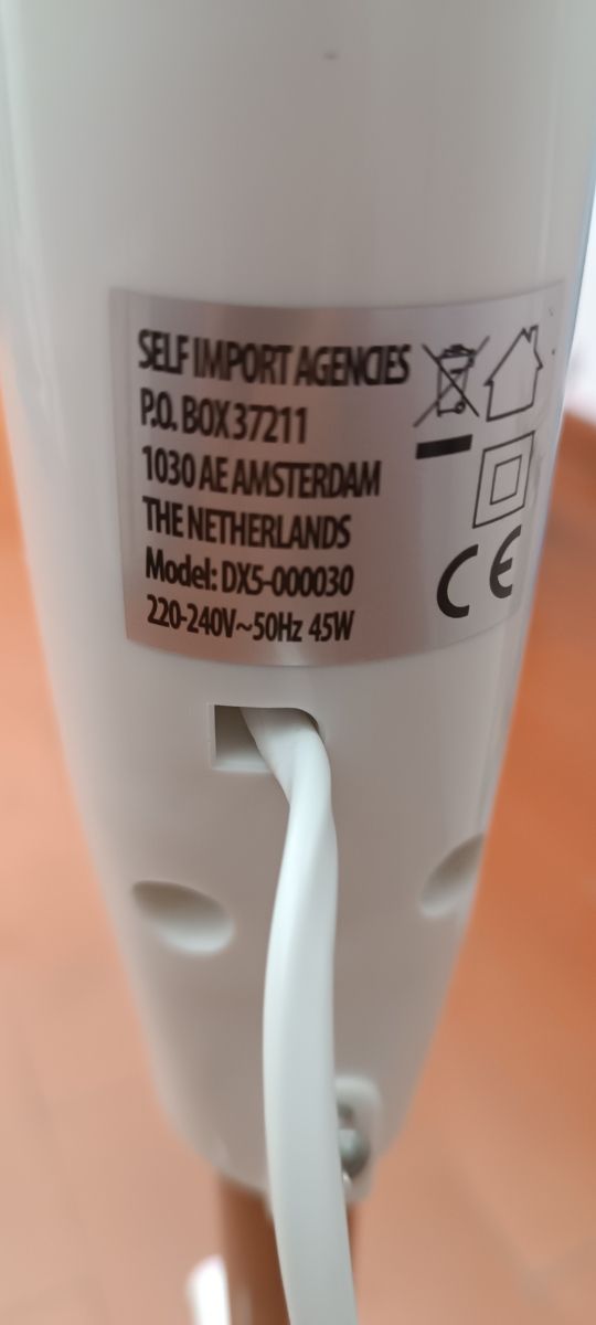 Ventilador pie blanco - Metal/Plástico