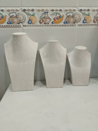 3 Bustos Exhibidores Joyas Blancos