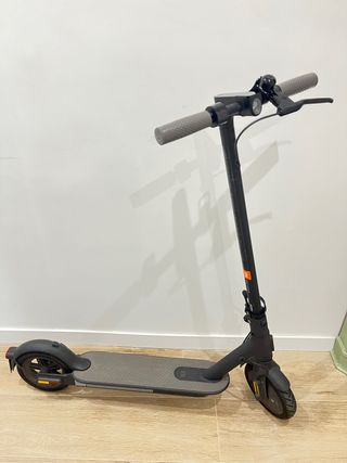Patinete Xiaomi Mi 1S (2021) + rueda de repuesto