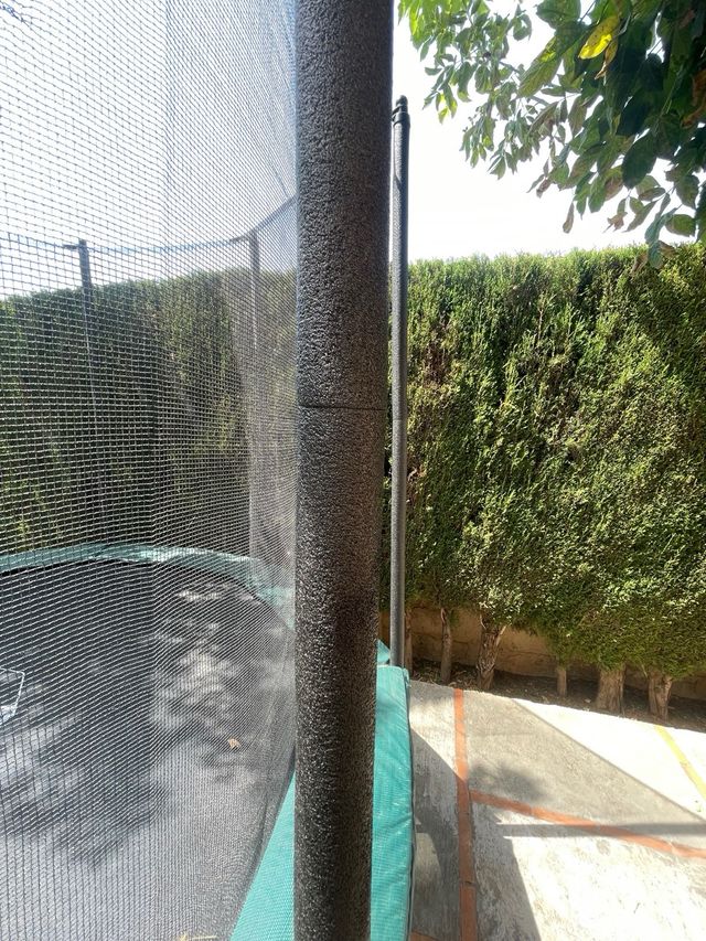 Cama elástica 300cm Decathlon Desmontada