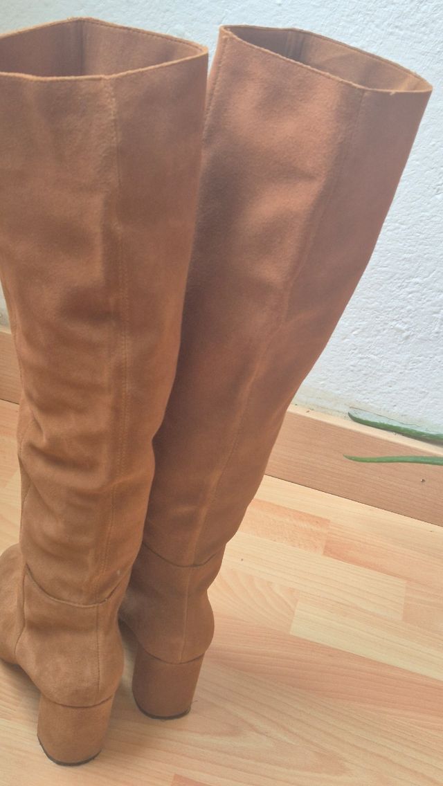 Botas altas Sfera camel