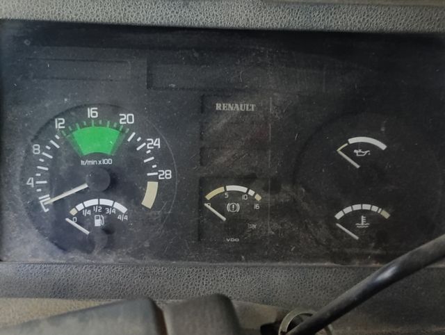 Camión pluma Renault - usado