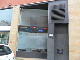 Local comercial en alquiler en Alisal - Cazoña - San Román en Santander