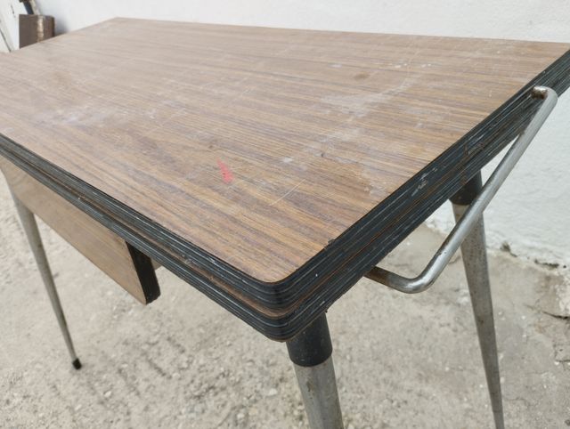 Mesa vintage cocina años 60