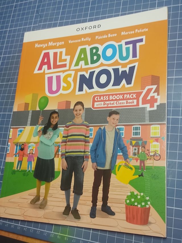 All About Us Now 4. Class Book