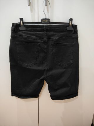 Bermudas negras XL