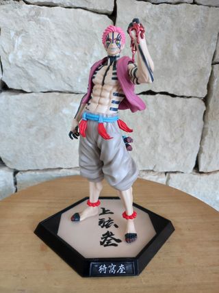 Figura Akaza Demon Slayer 30cm