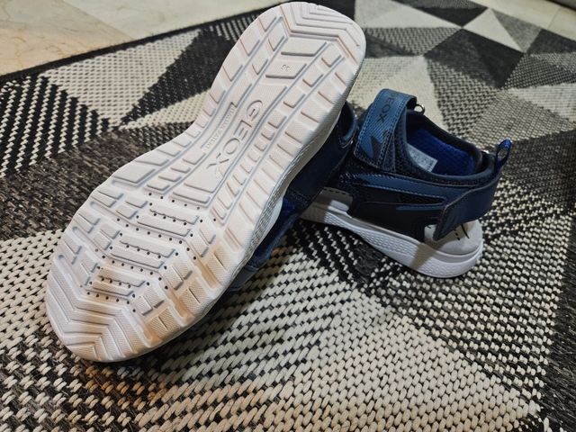 Sandalias Geox niño, talla 36, azul