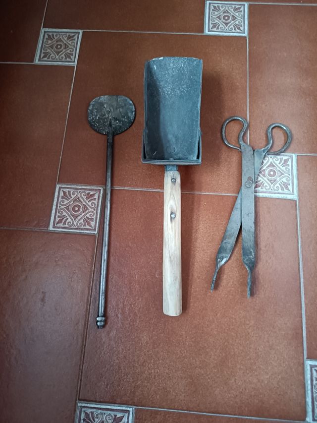 Utensilios antiguos de cocina de carbón