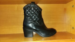 Botas Guess negras