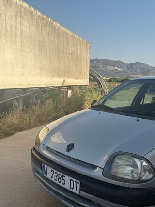Renault Clio 1998