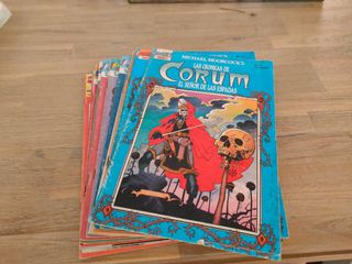 Las crónicas de Corum, el señor de las espadas.