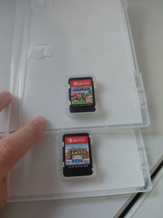 Giochi OLED + custodia per Nintendo Switch.    
