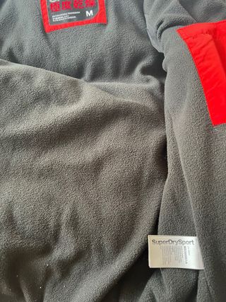 Cazadora roja Superdry - Pluma