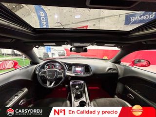 DODGE CHALLENGER  R/T SCAT PACK V8