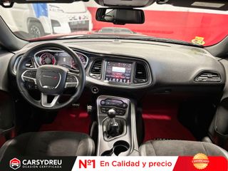 DODGE CHALLENGER  R/T SCAT PACK V8