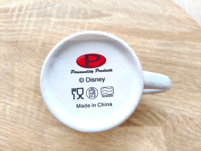 Pack Frozen: taza + muñecos