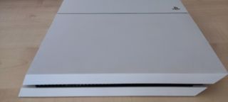 PS4 (PlayStation 4) Blanca 1TB - 9.00