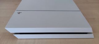 PS4 (PlayStation 4) Blanca 1TB - 9.00