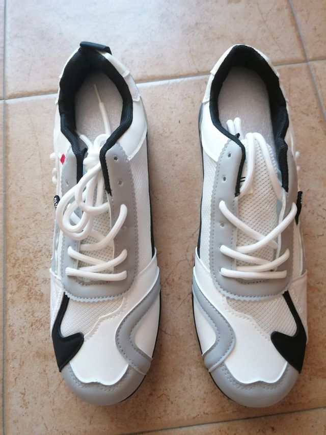 Scarpe estive/traspiranti