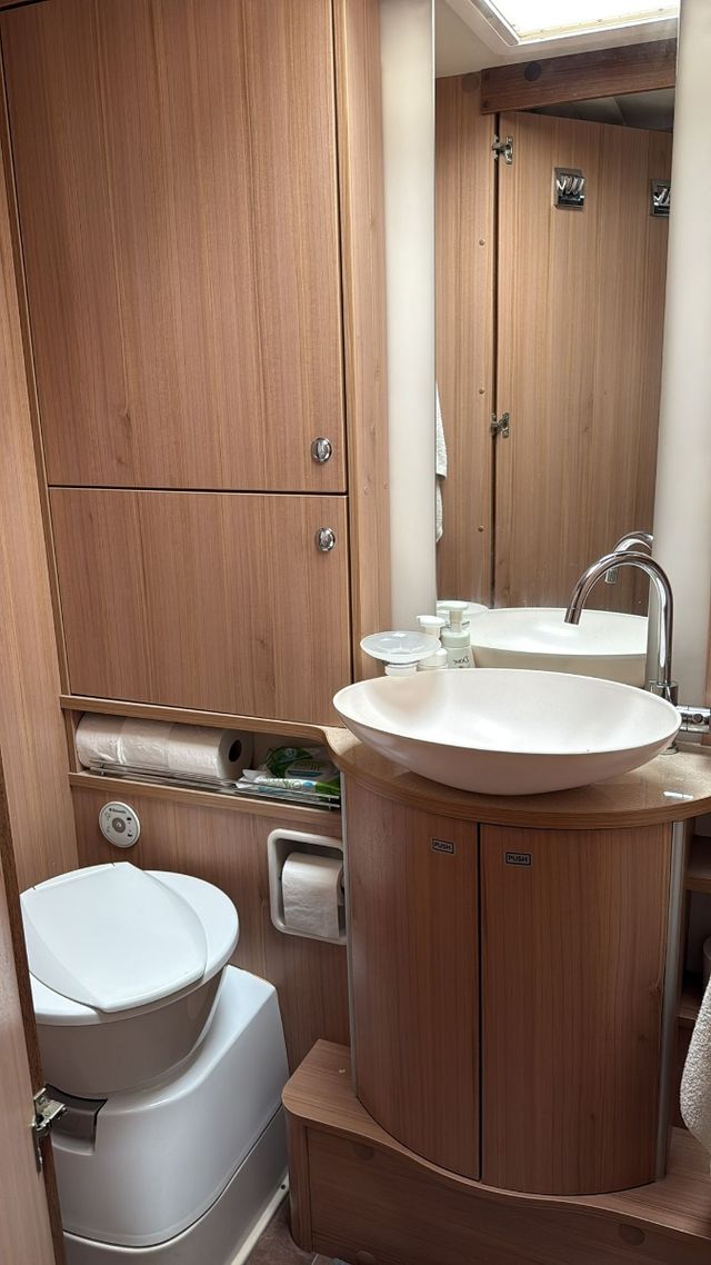 burstner aviano 2012